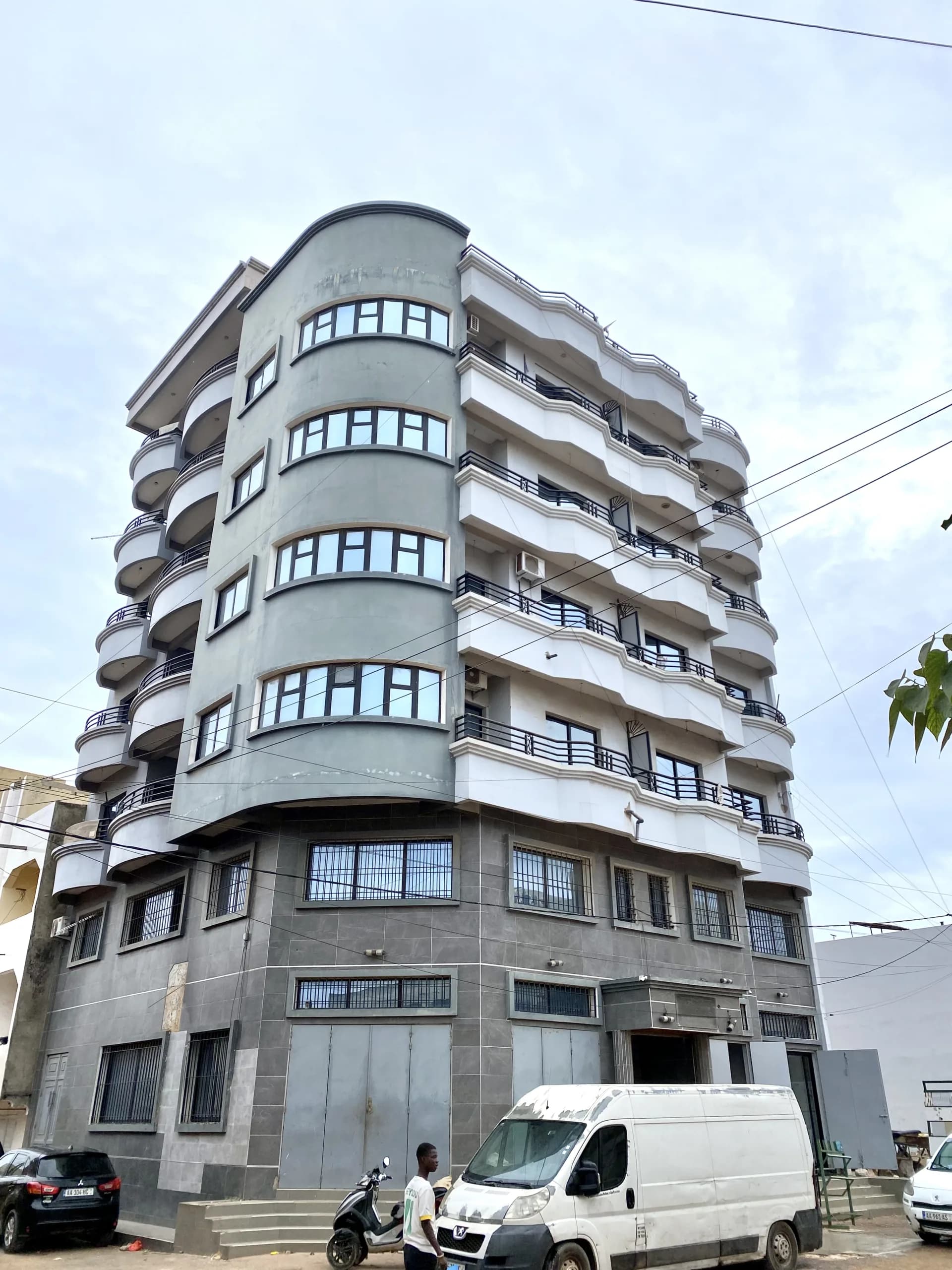 Immeuble Résidentiel R+5 à Keur Massar