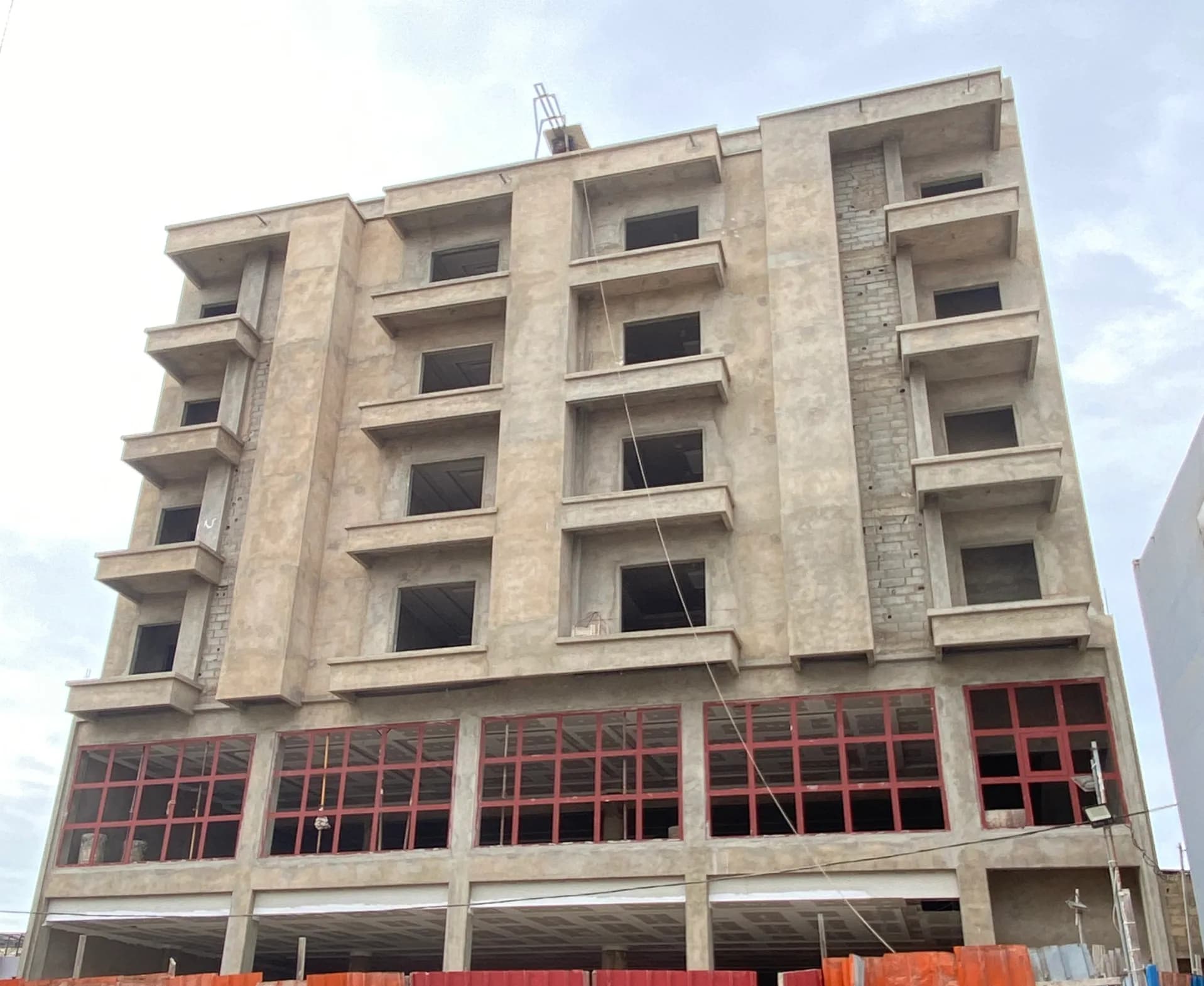 Immeuble en Construction – Bâtiment Moderne